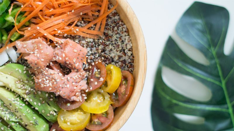 receta poke bowl salmon